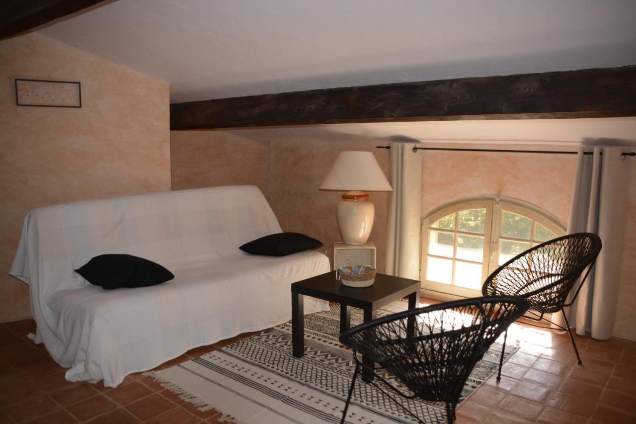 La Petite Sardine Bed and Breakfast Lirac Eksteriør billede