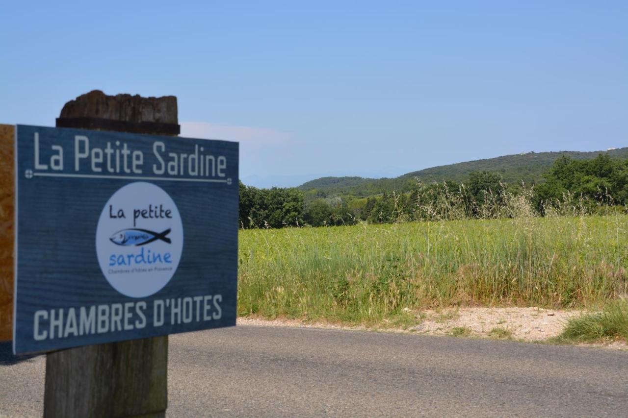 La Petite Sardine Bed and Breakfast Lirac Eksteriør billede