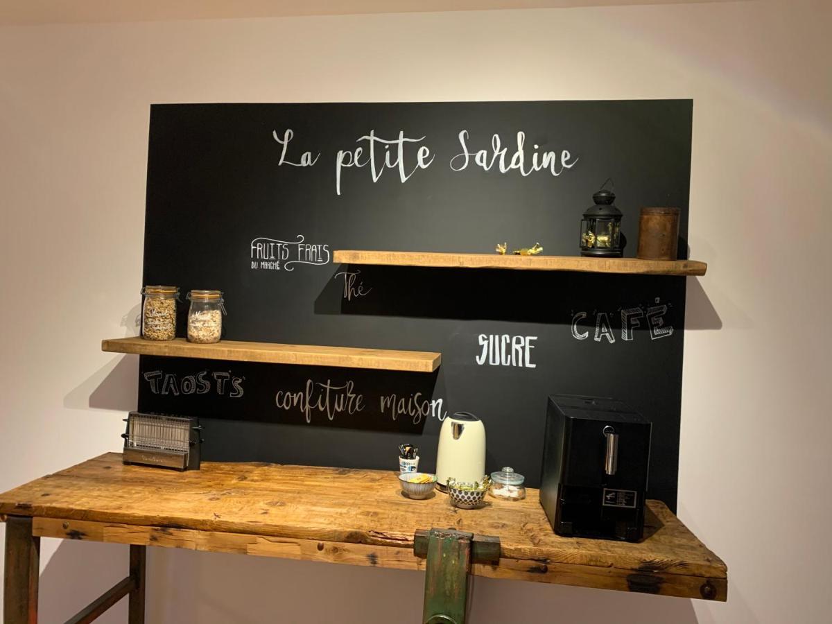 La Petite Sardine Bed and Breakfast Lirac Eksteriør billede